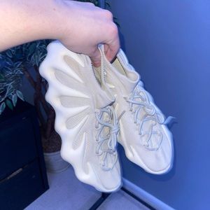 Yeezy 450 “Cloud White”